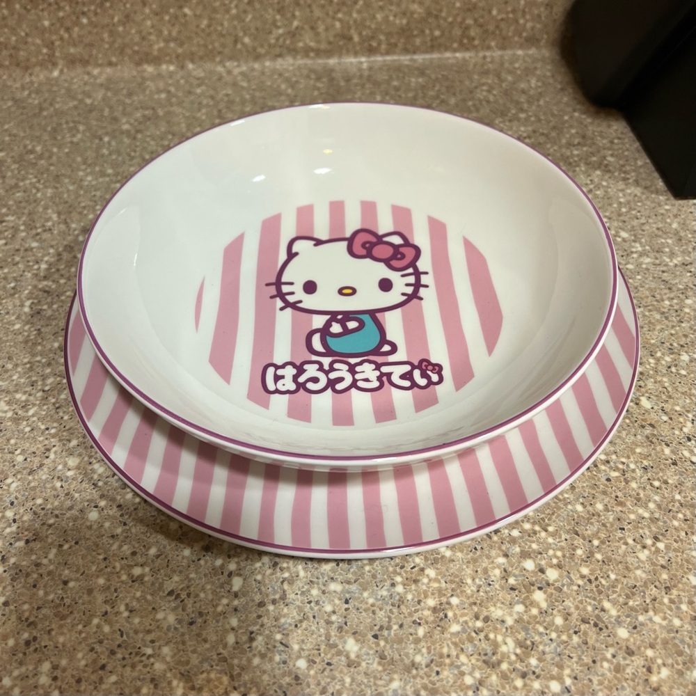 Hello kitty plate set